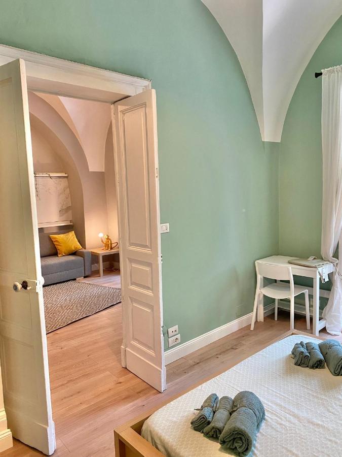 Apartment Duomo Treehouse Catania